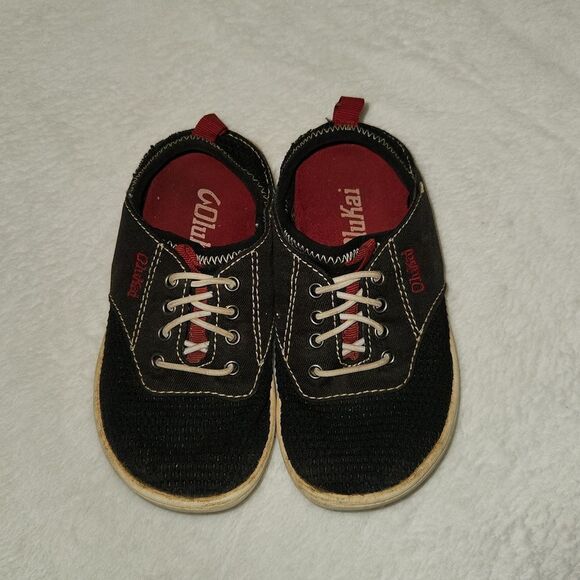 Olukai Slip On Boys Shoes 8 - Picture 2 of 6